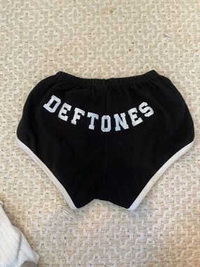 Deftones Black Short-Shorts